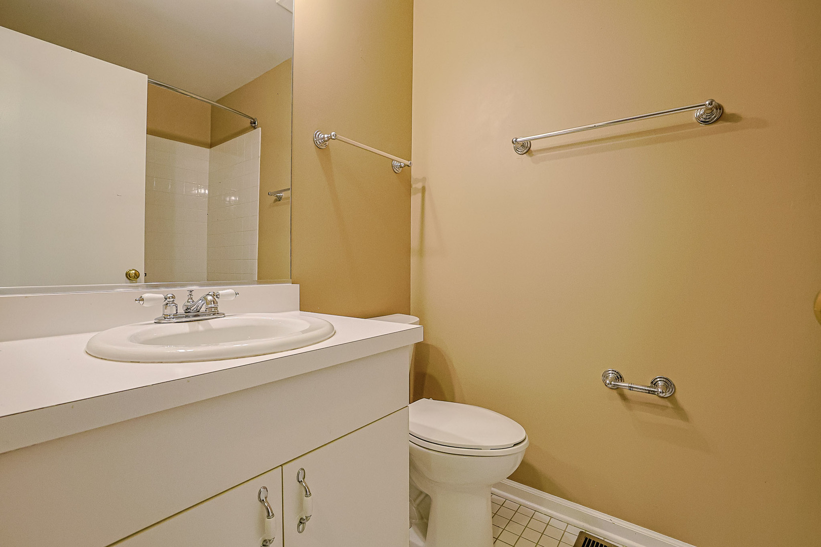 7241 Franklin Street #B, Forest Park, IL 60130