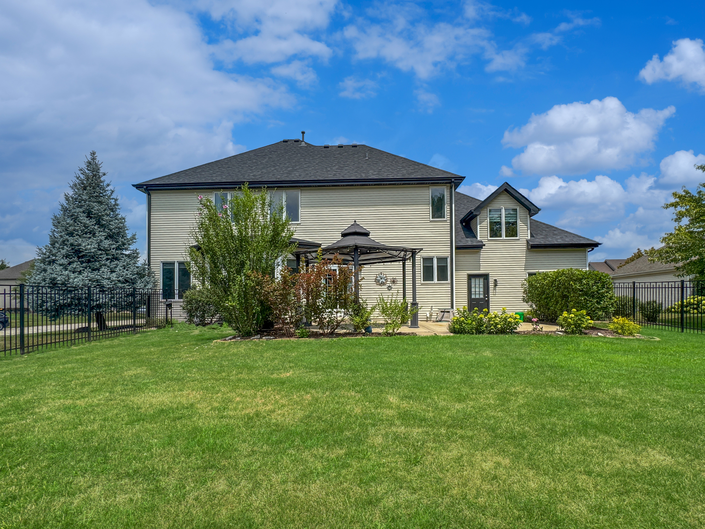 26729 W Allison Drive, Channahon, IL 60410