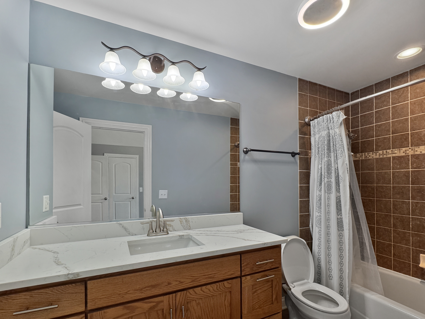 26729 W Allison Drive, Channahon, IL 60410