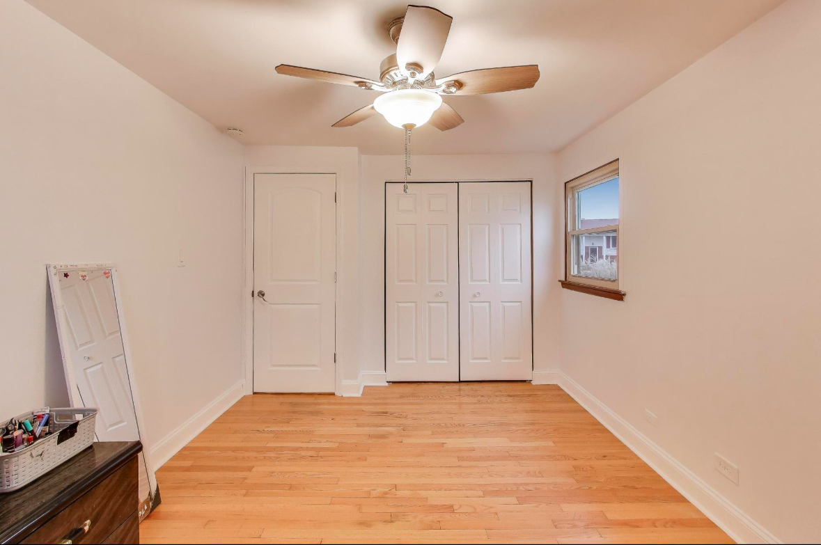 13616 Short Drive, Crestwood, IL 60418