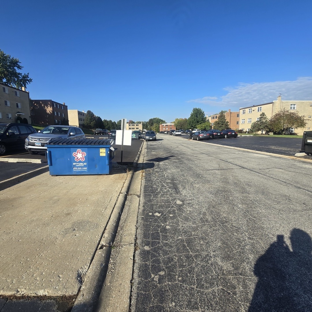 263 Nordic Road #GE, Bloomingdale, IL 60108