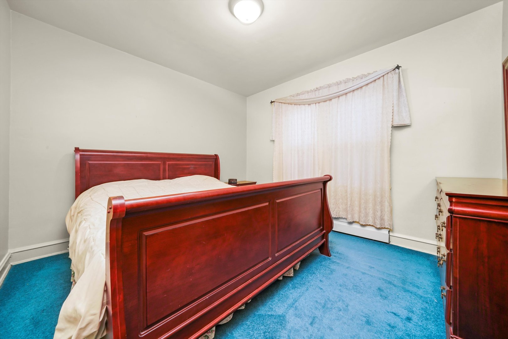 5133 N Marmora Avenue, Chicago, IL 60630