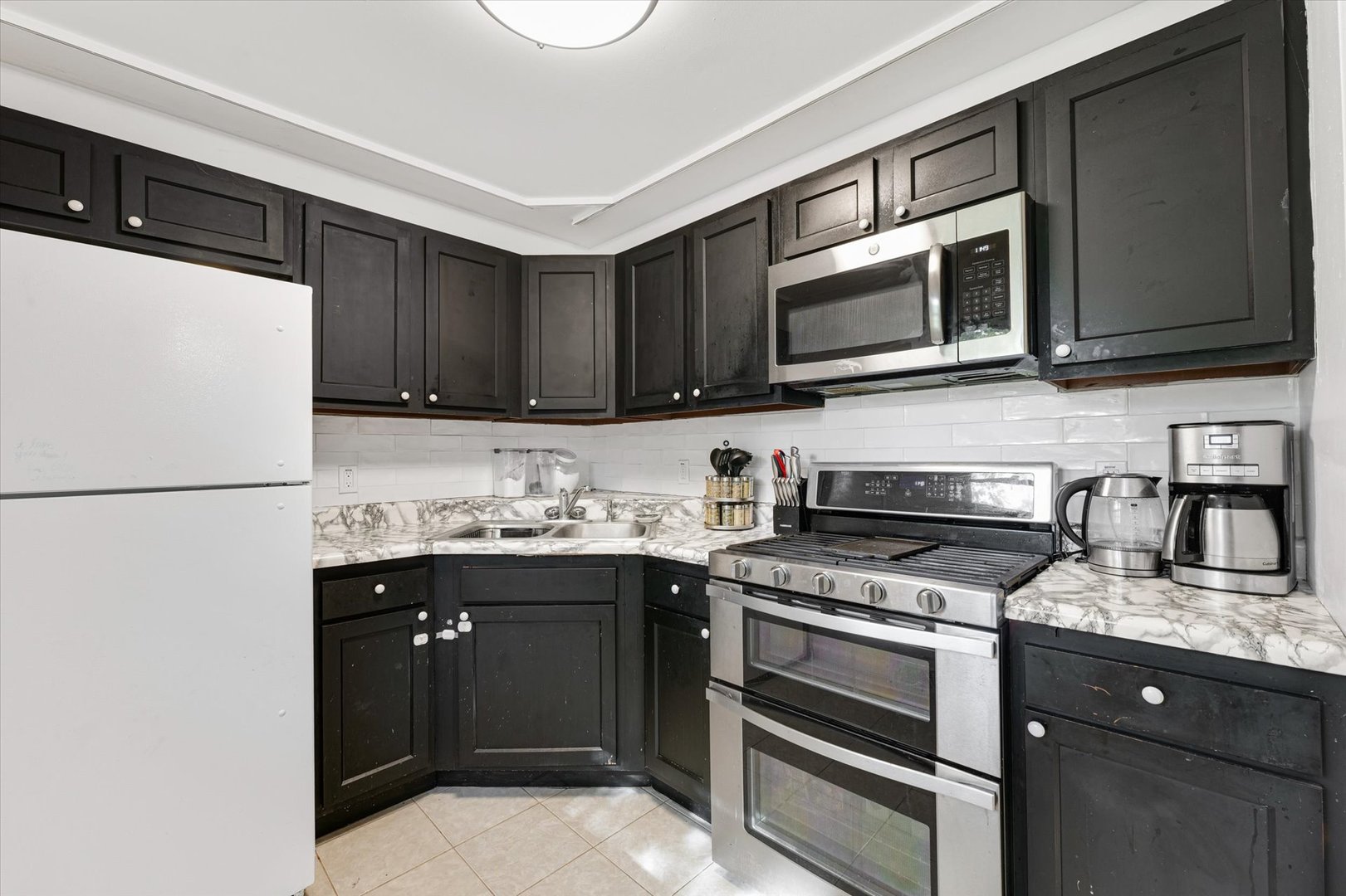 211 Edgebrook Drive, Champaign, IL 61820