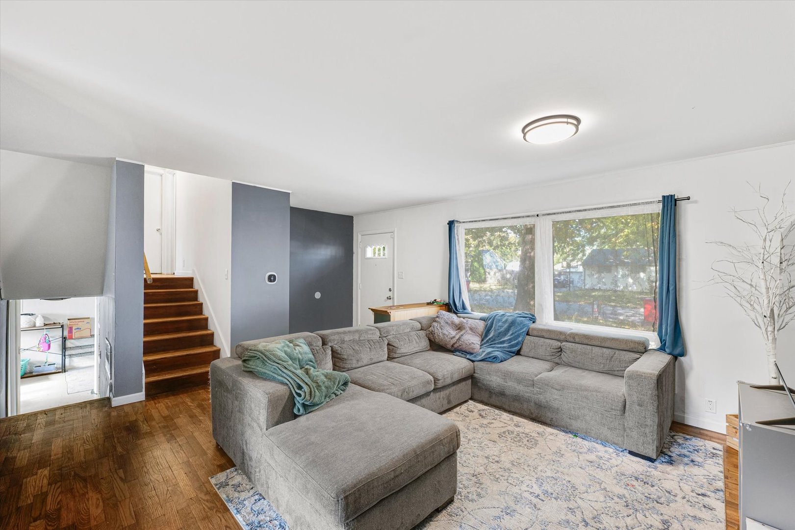 211 Edgebrook Drive, Champaign, IL 61820