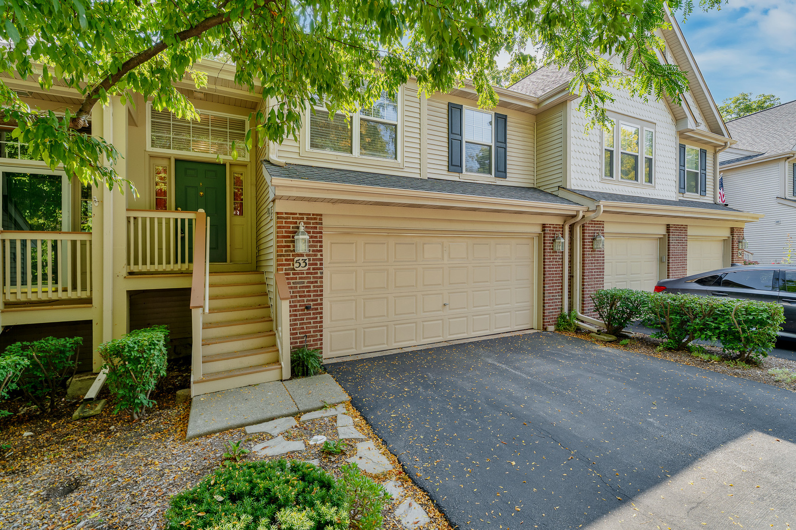 53 Samuel Drive, Streamwood, IL 60107