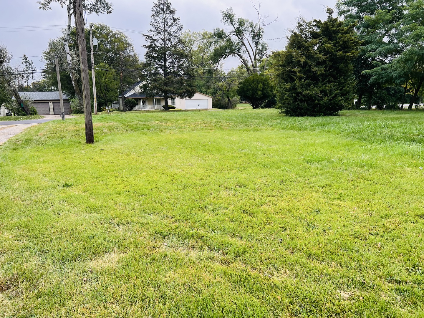 1146 S Addison Avenue, Lombard, IL 60148