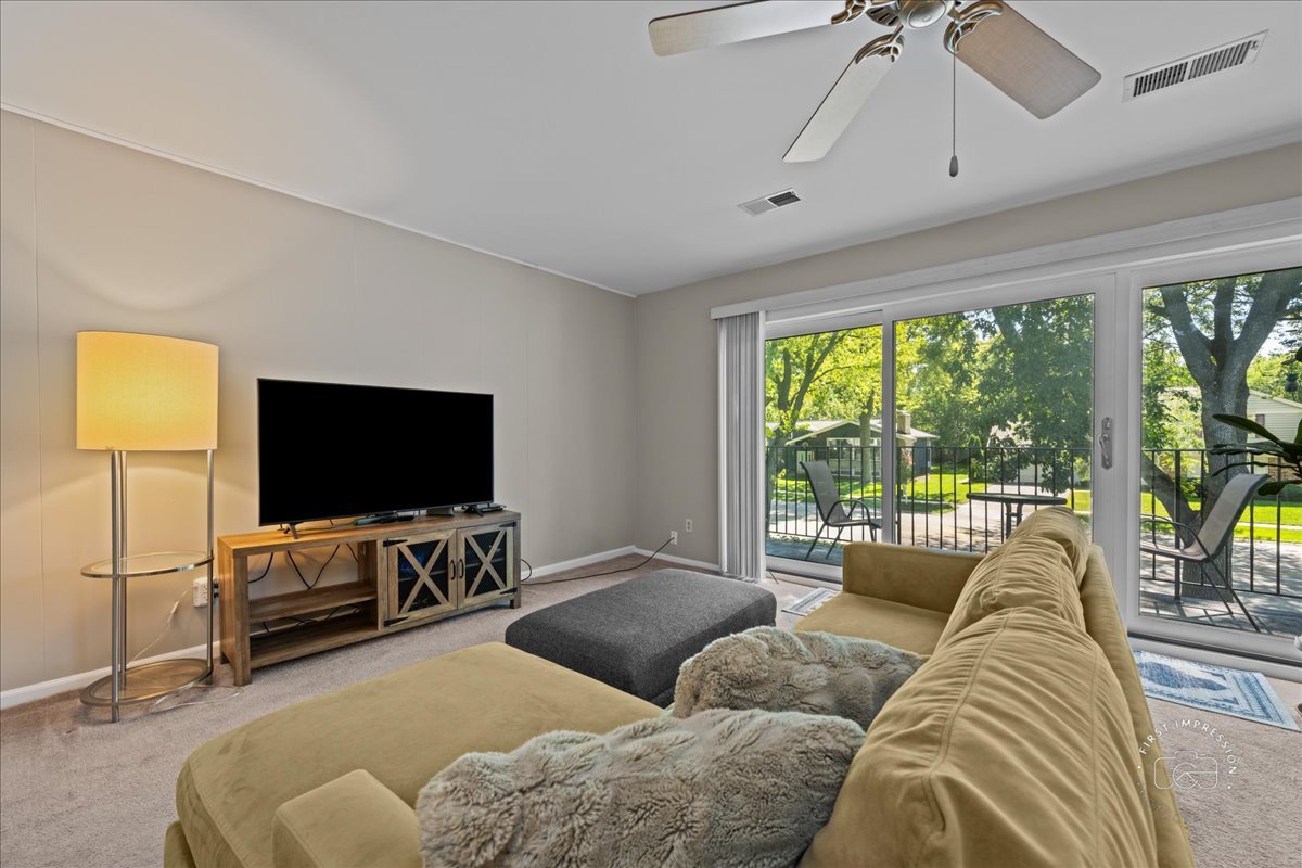 1125 Royal Saint George Drive #208, Naperville, IL 60563