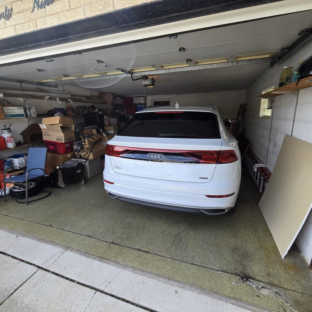 8449 W BRODMAN Avenue, Chicago, IL 60656