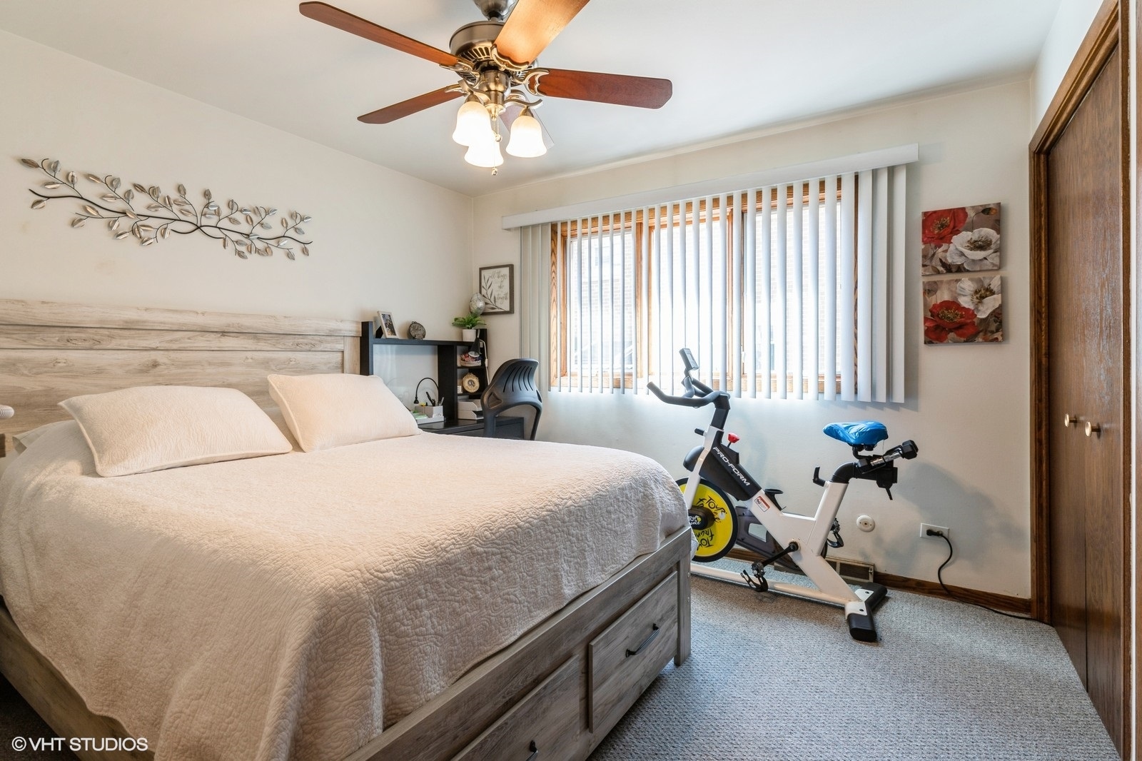 8449 W BRODMAN Avenue, Chicago, IL 60656