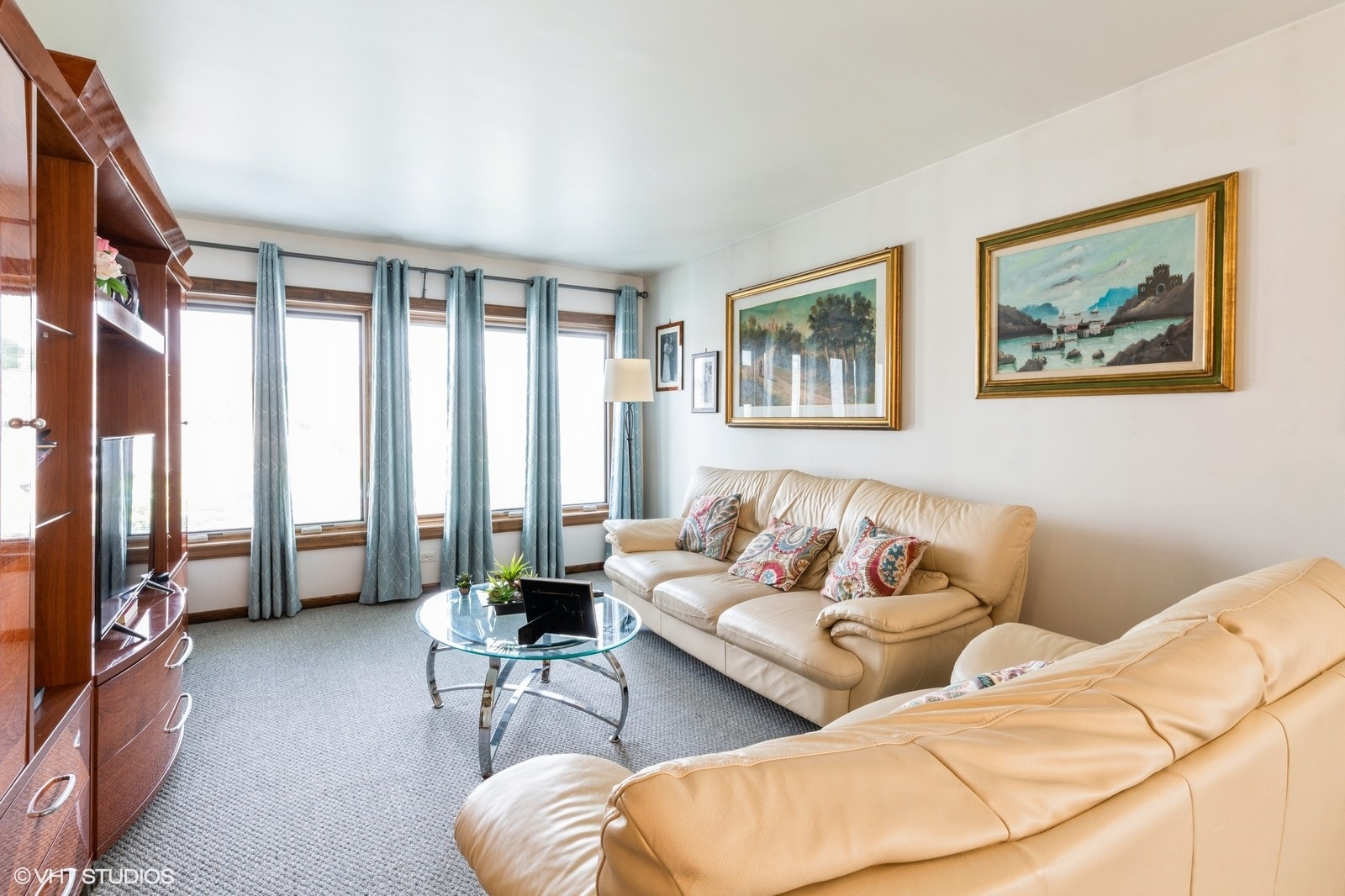 8449 W BRODMAN Avenue, Chicago, IL 60656