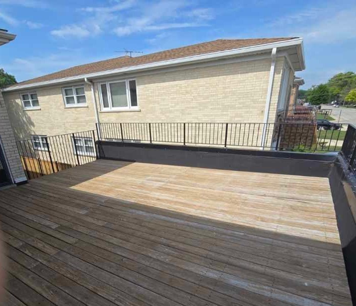 8449 W BRODMAN Avenue, Chicago, IL 60656