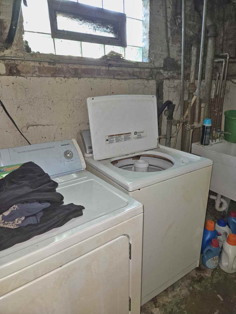 1811 Downing Avenue, Westchester, IL 60154