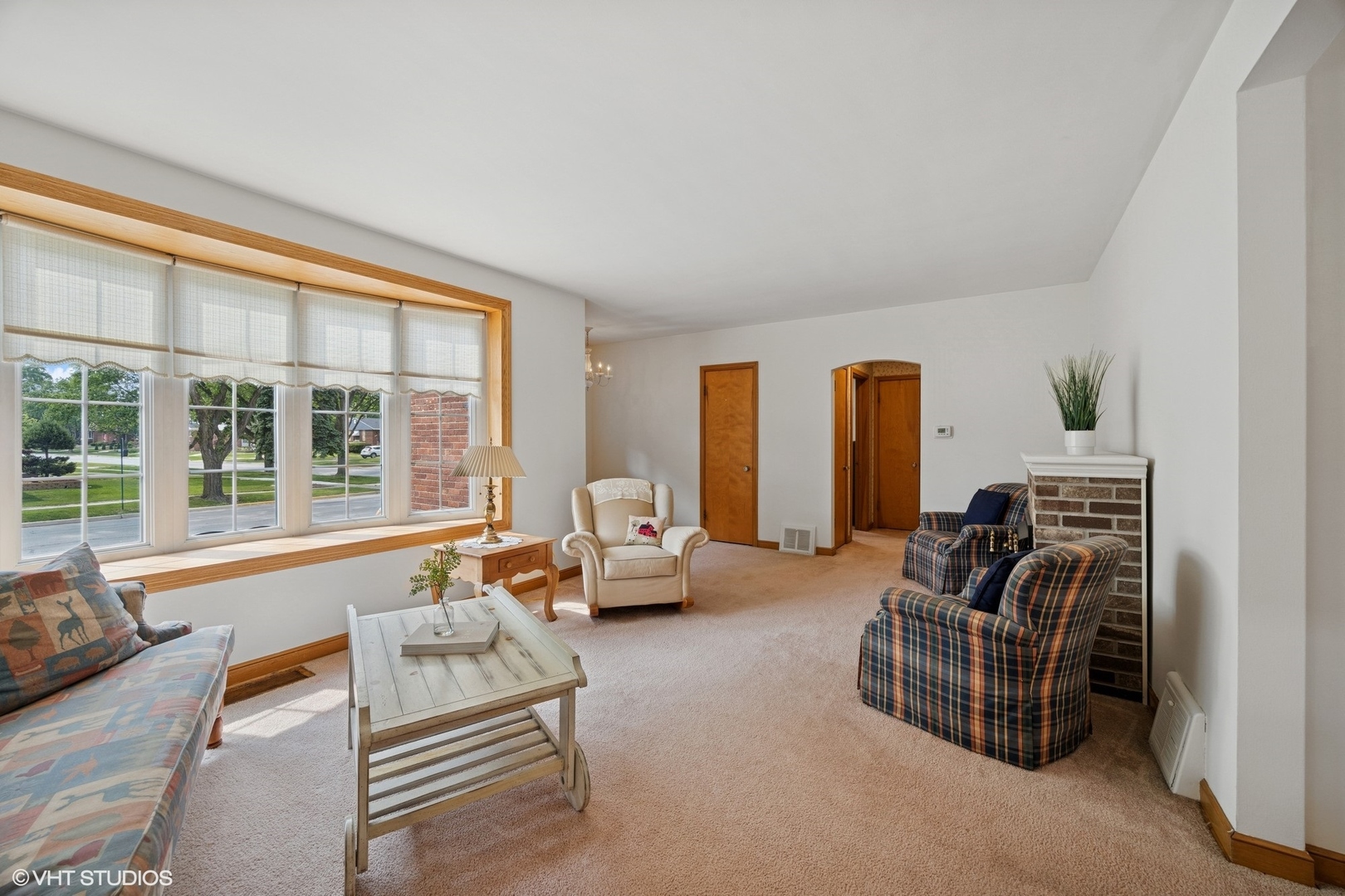 1803 Balmoral Avenue, Westchester, IL 60154