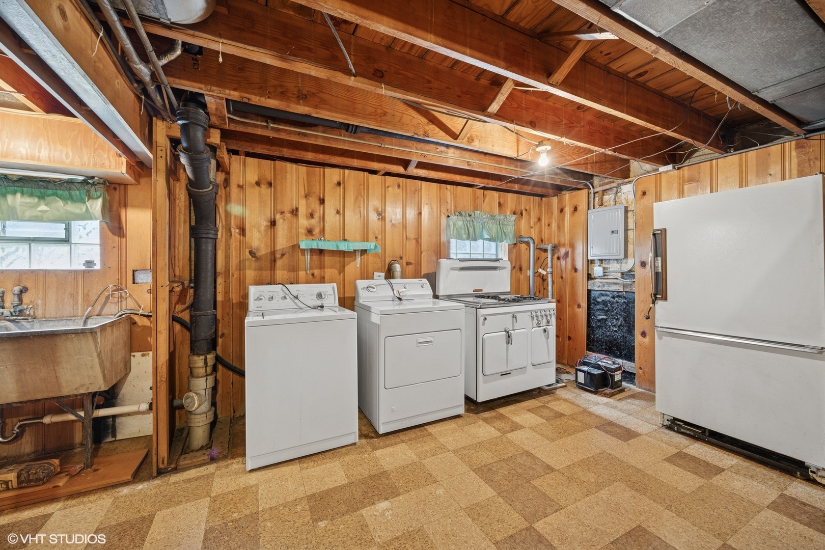 1803 Balmoral Avenue, Westchester, IL 60154