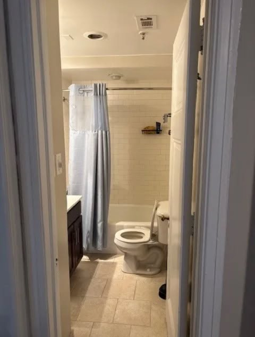 3170 N Sheridan Road #1124, Chicago, IL 60657