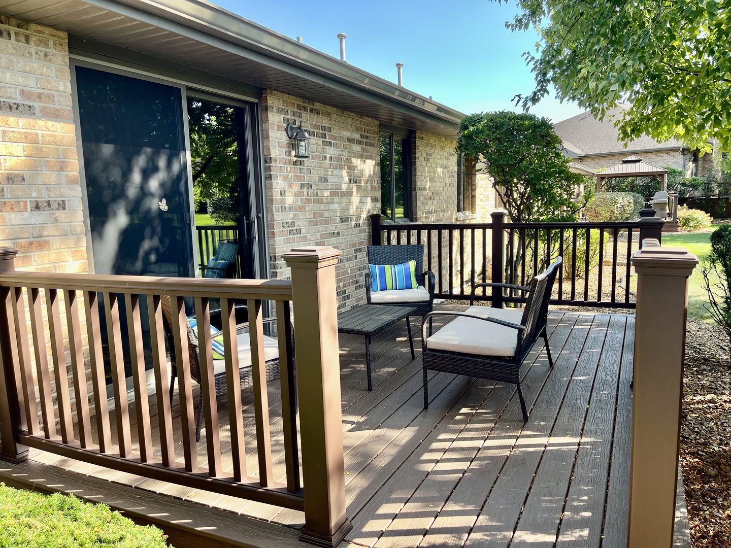 9335 Fox Run Circle, Frankfort, IL 60423