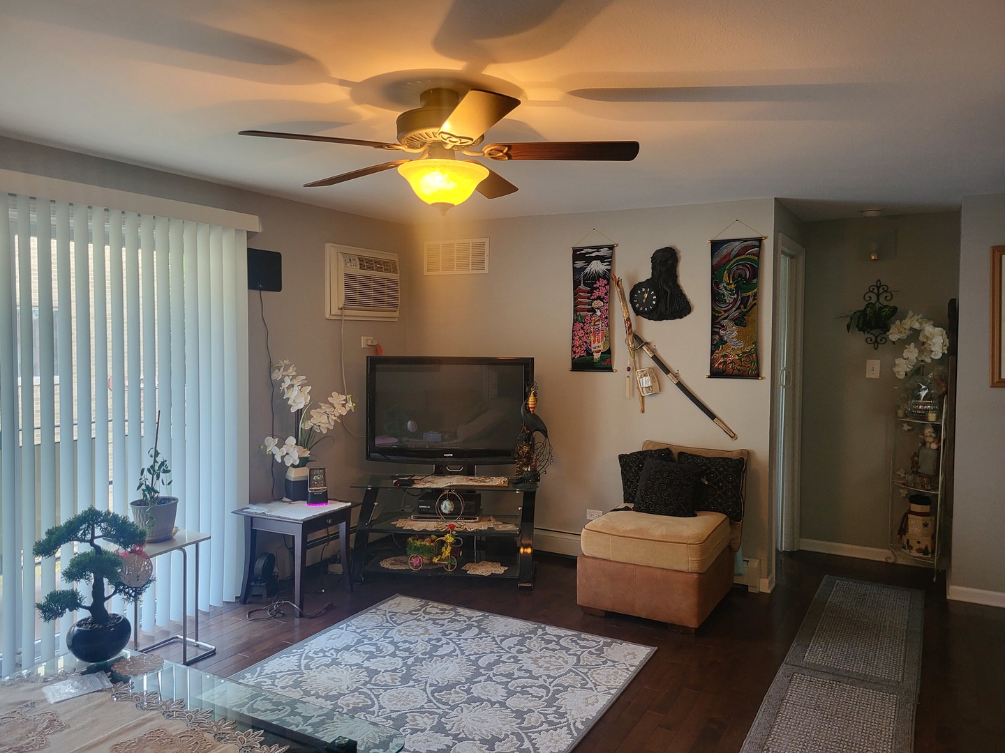 7402 W 111th Street #111, Worth, IL 60482