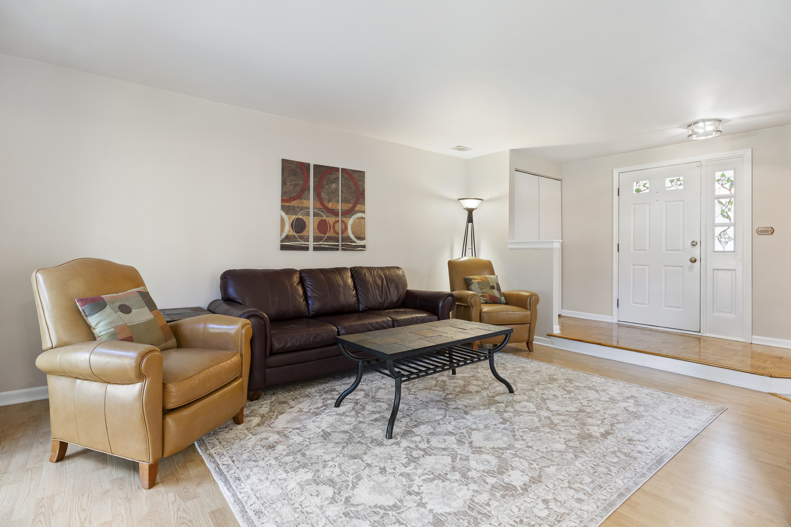 716 Sand Creek Drive, Carol Stream, IL 60188