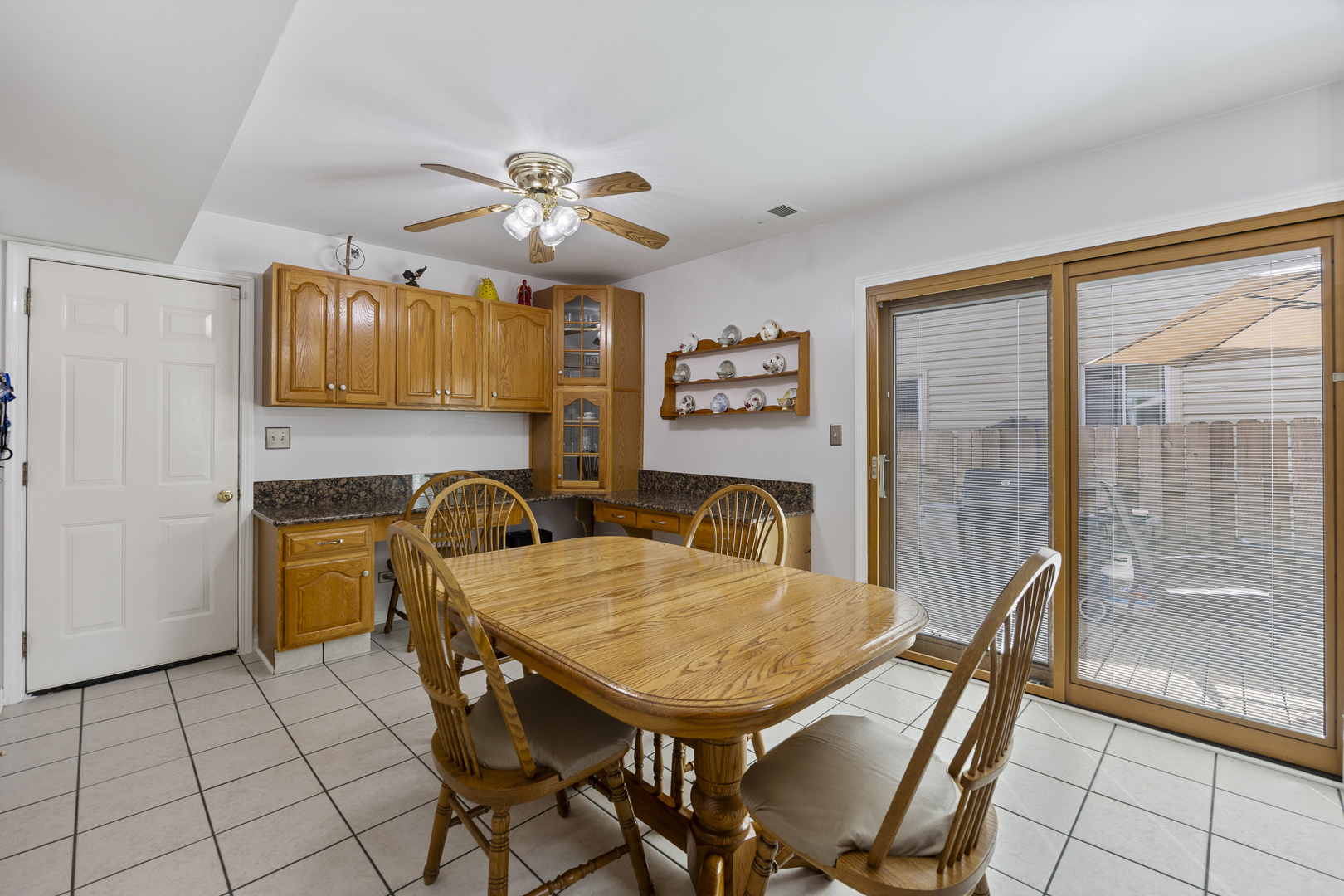 716 Sand Creek Drive, Carol Stream, IL 60188