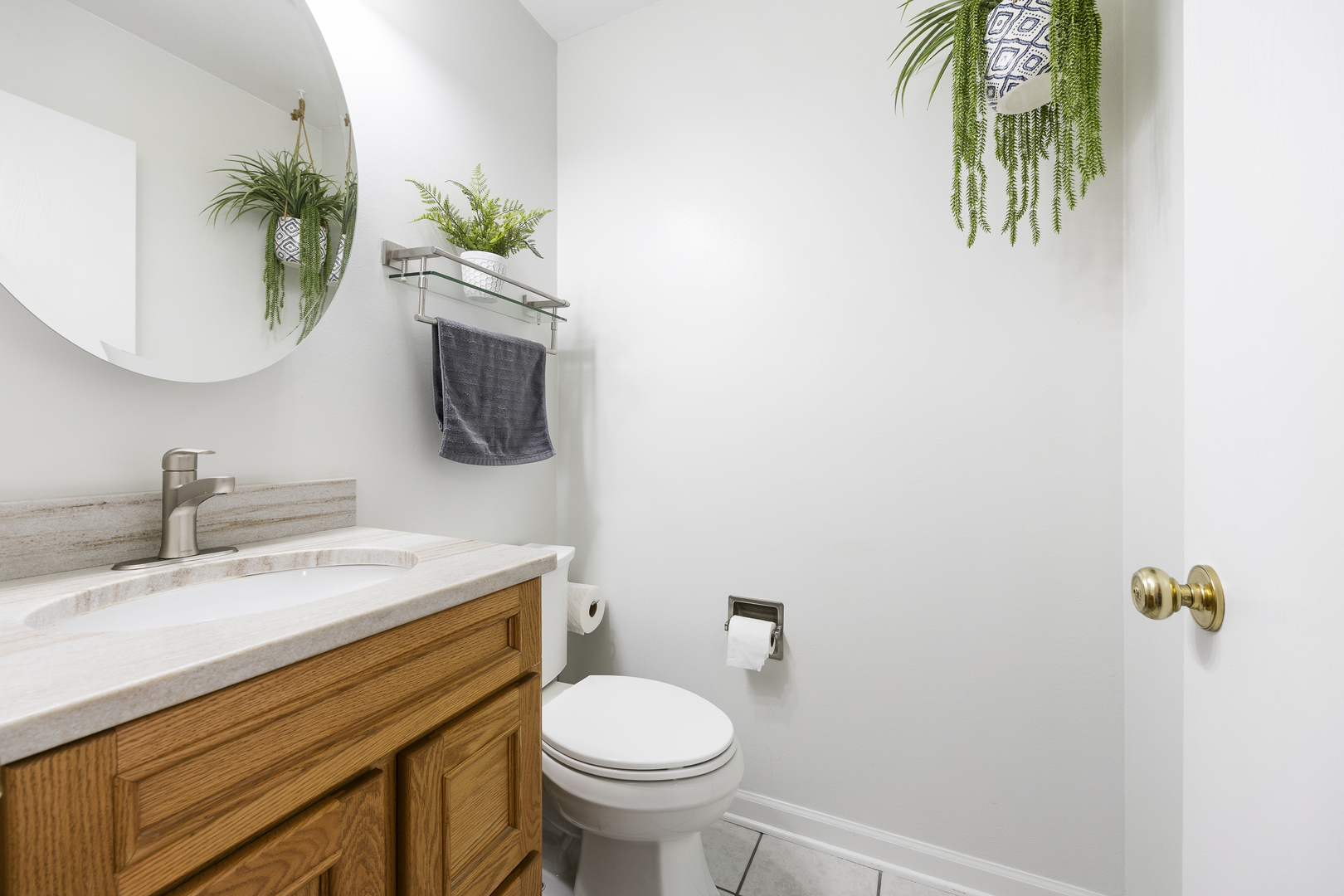 716 Sand Creek Drive, Carol Stream, IL 60188