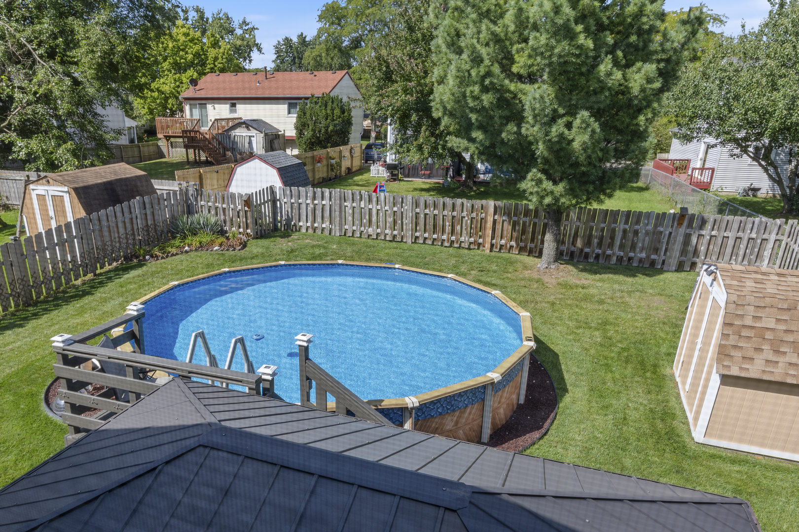 716 Sand Creek Drive, Carol Stream, IL 60188