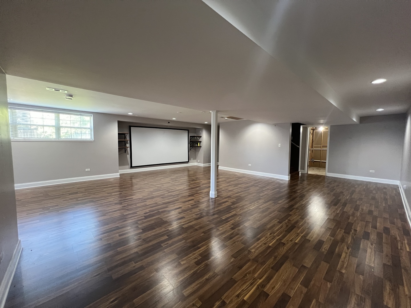 2297 Roaring Creek Drive, Aurora, IL 60503