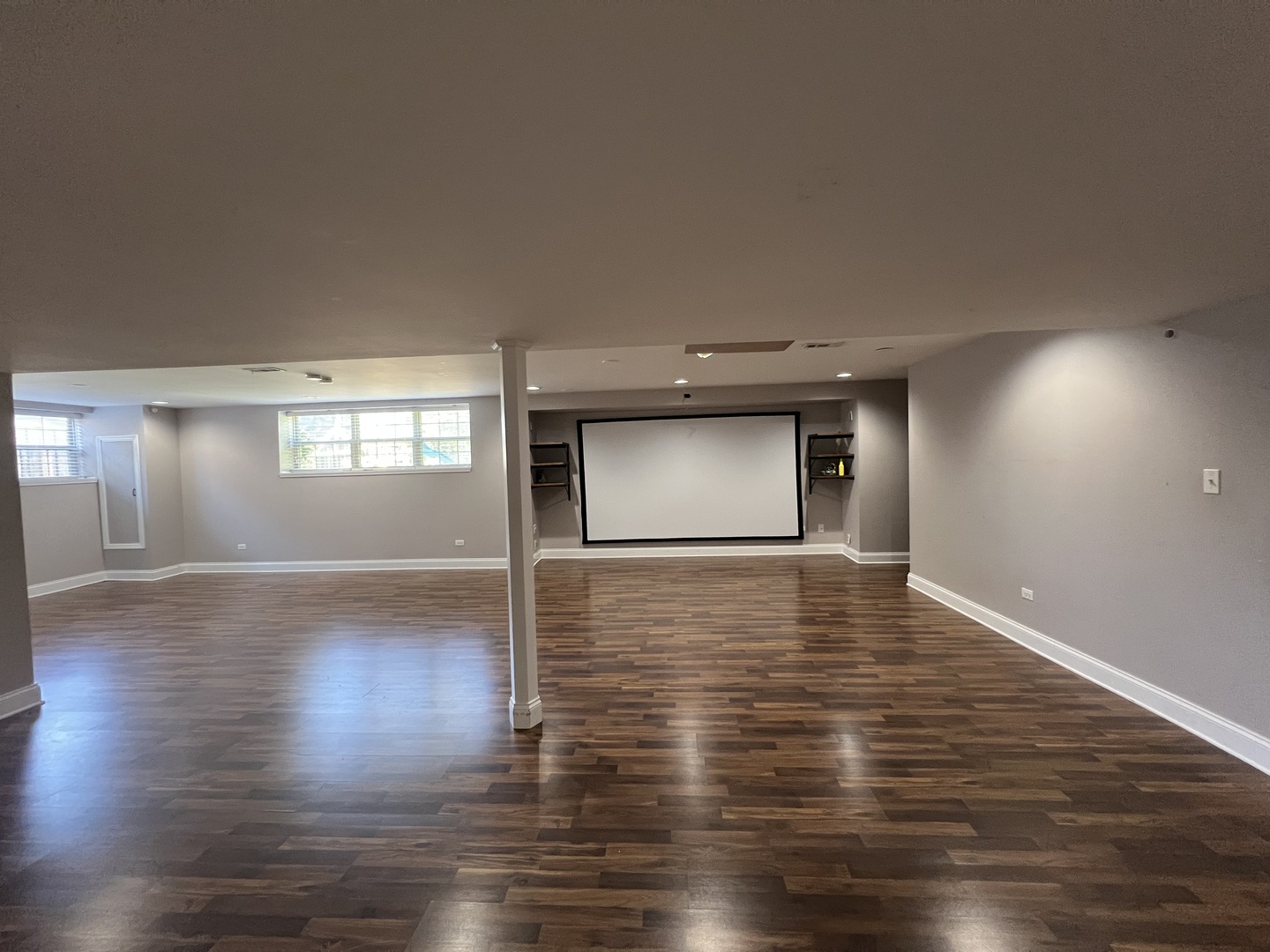 2297 Roaring Creek Drive, Aurora, IL 60503