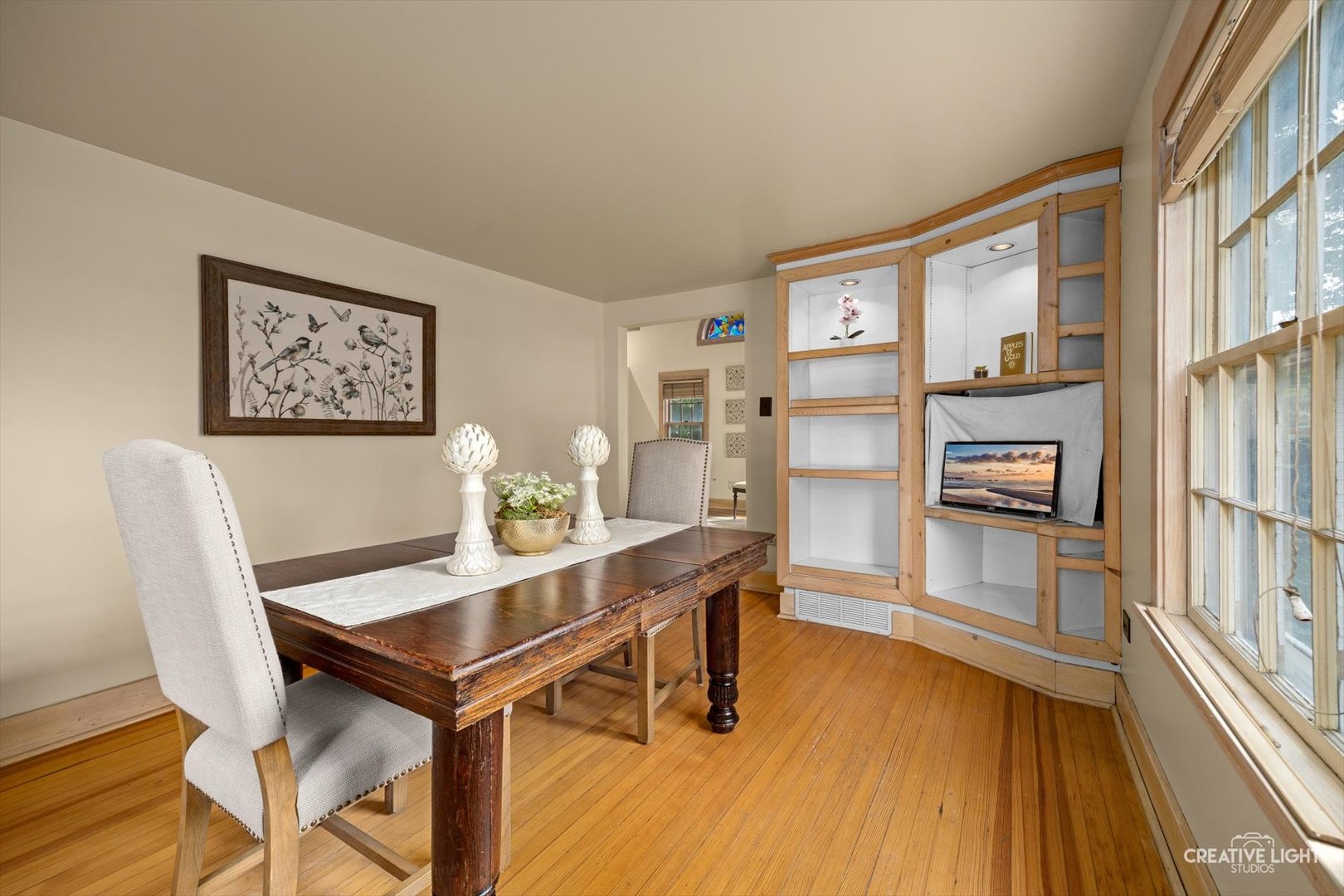 3S511 4th Street, Warrenville, IL 60555