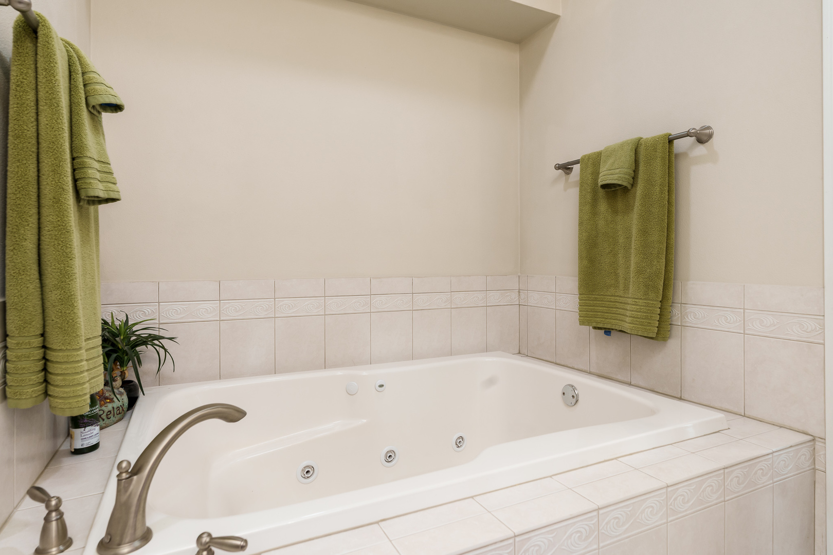 6594 Deer Isle Drive, Cherry Valley, IL 61016