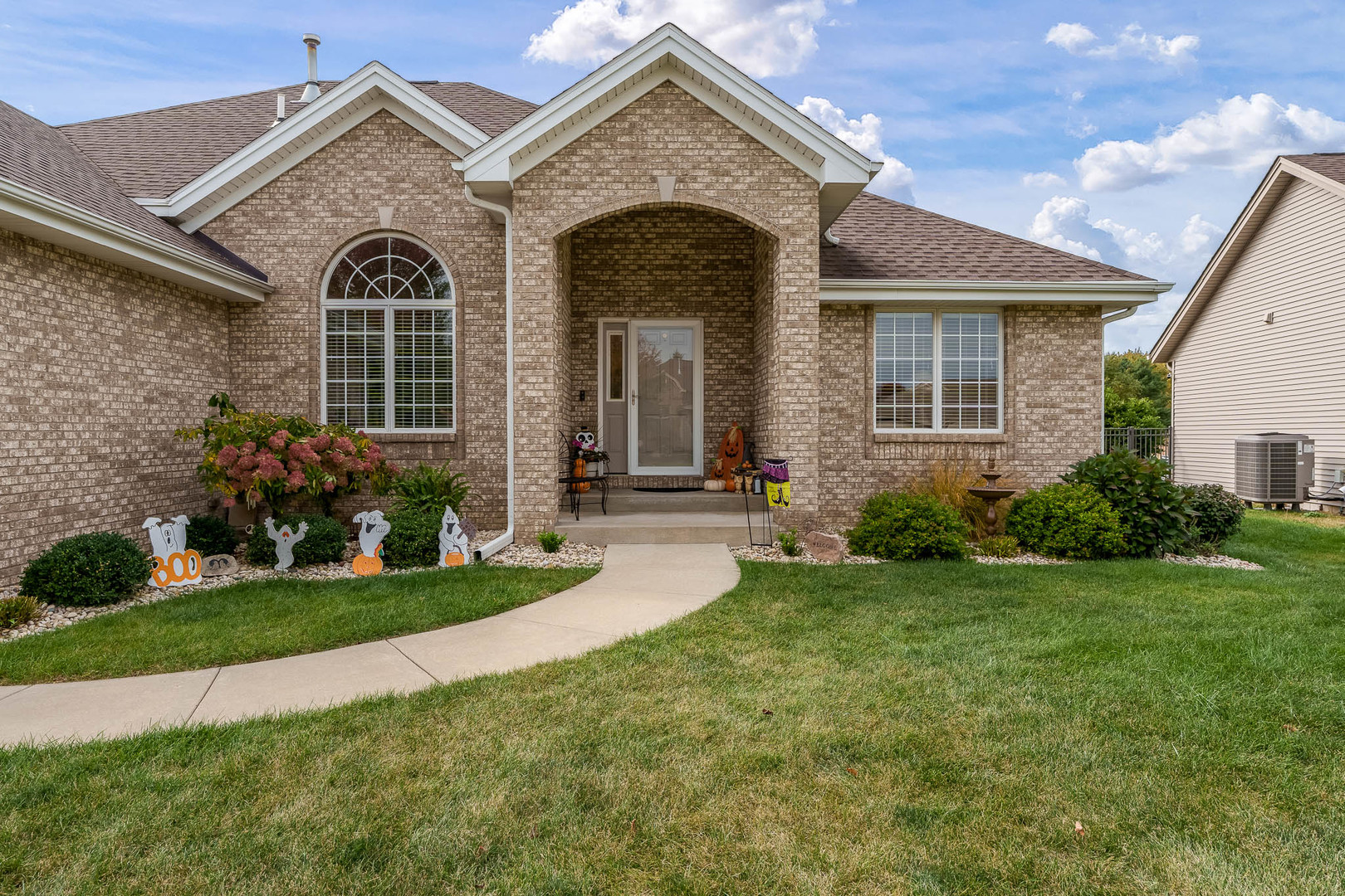 6594 Deer Isle Drive, Cherry Valley, IL 61016