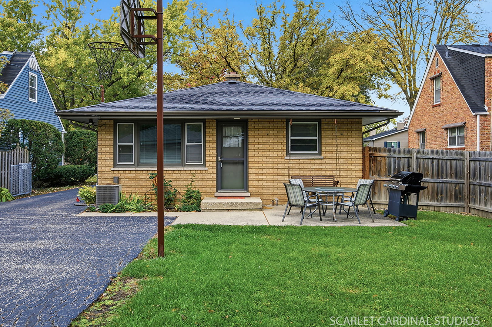 439 N Harvard Avenue, Villa Park, IL 60181