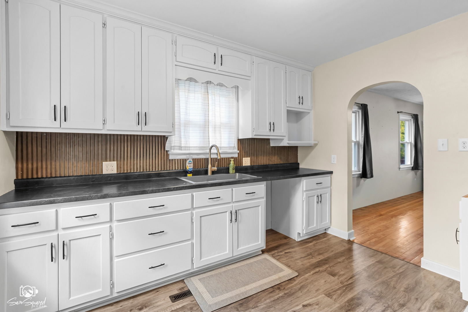 915 W Gardner Road, Mazon, IL 60444