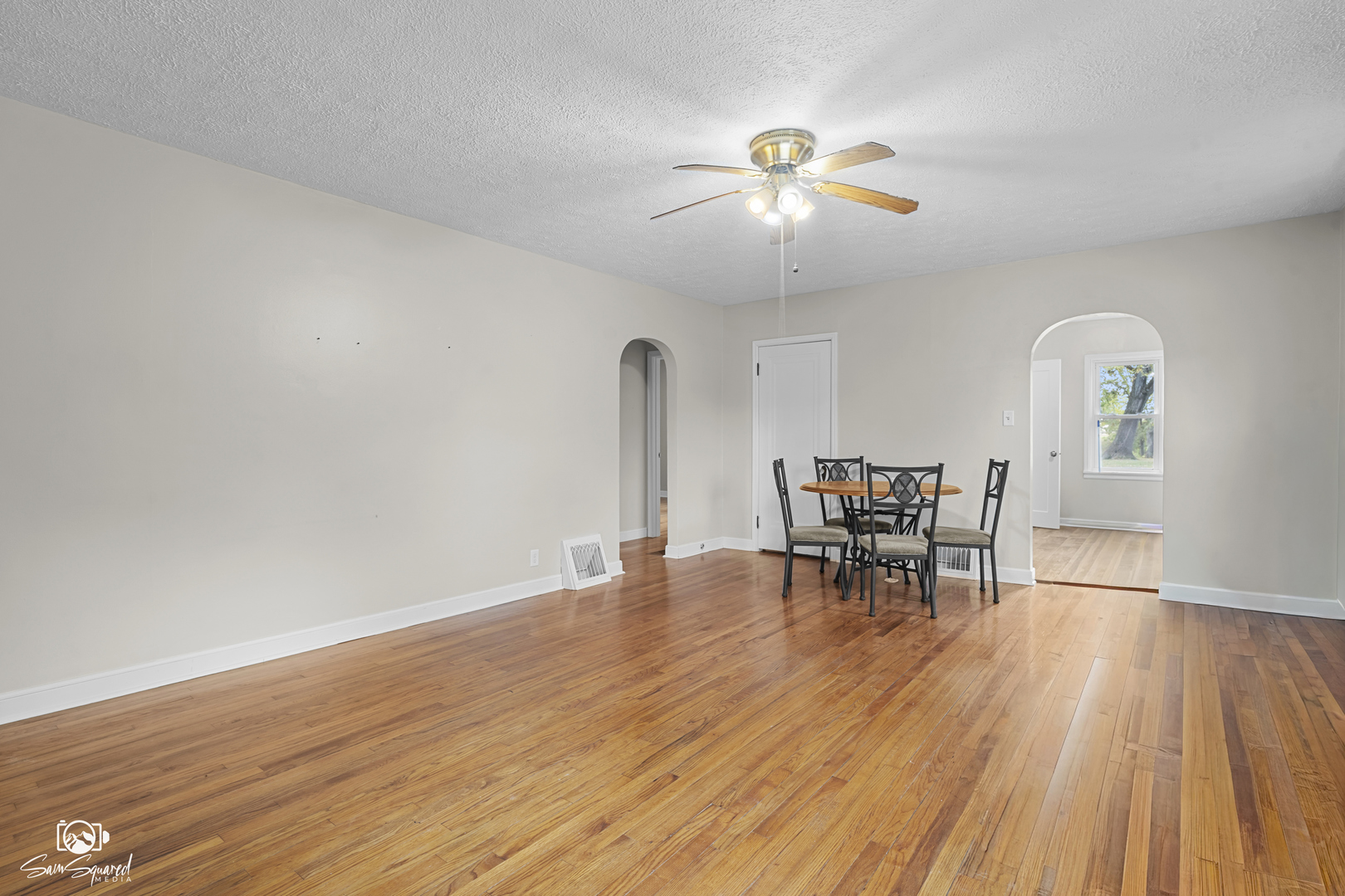 915 W Gardner Road, Mazon, IL 60444