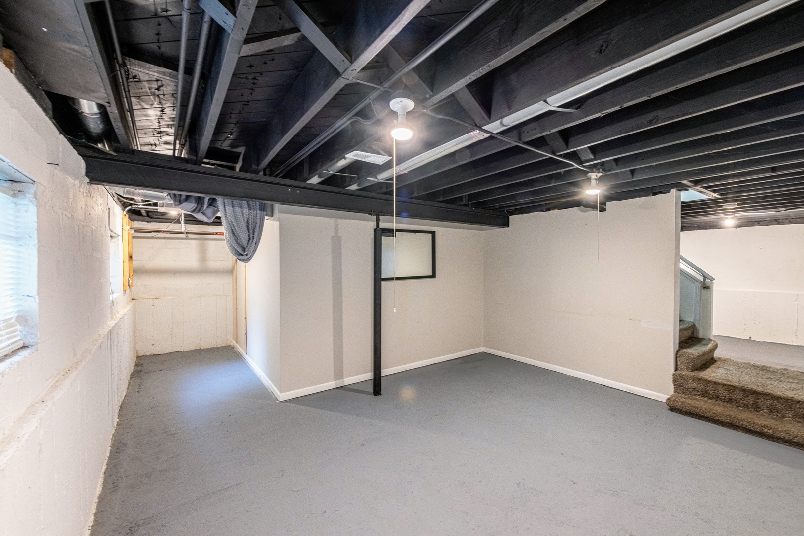 1502 N 34th Avenue, Melrose Park, IL 60160