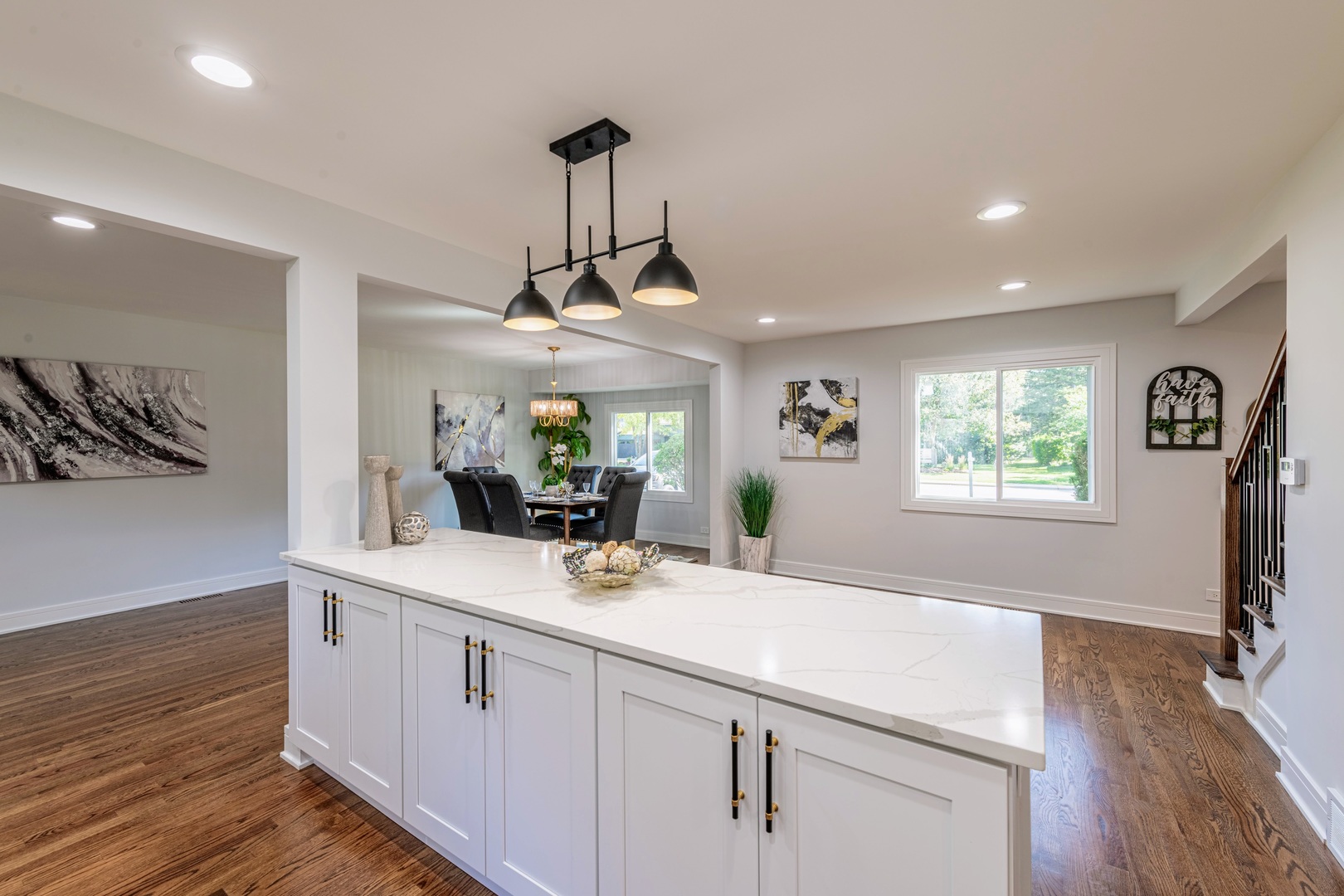 312 Pine Street, Deerfield, IL 60015