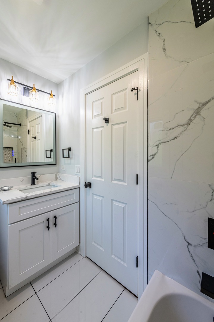 312 Pine Street, Deerfield, IL 60015