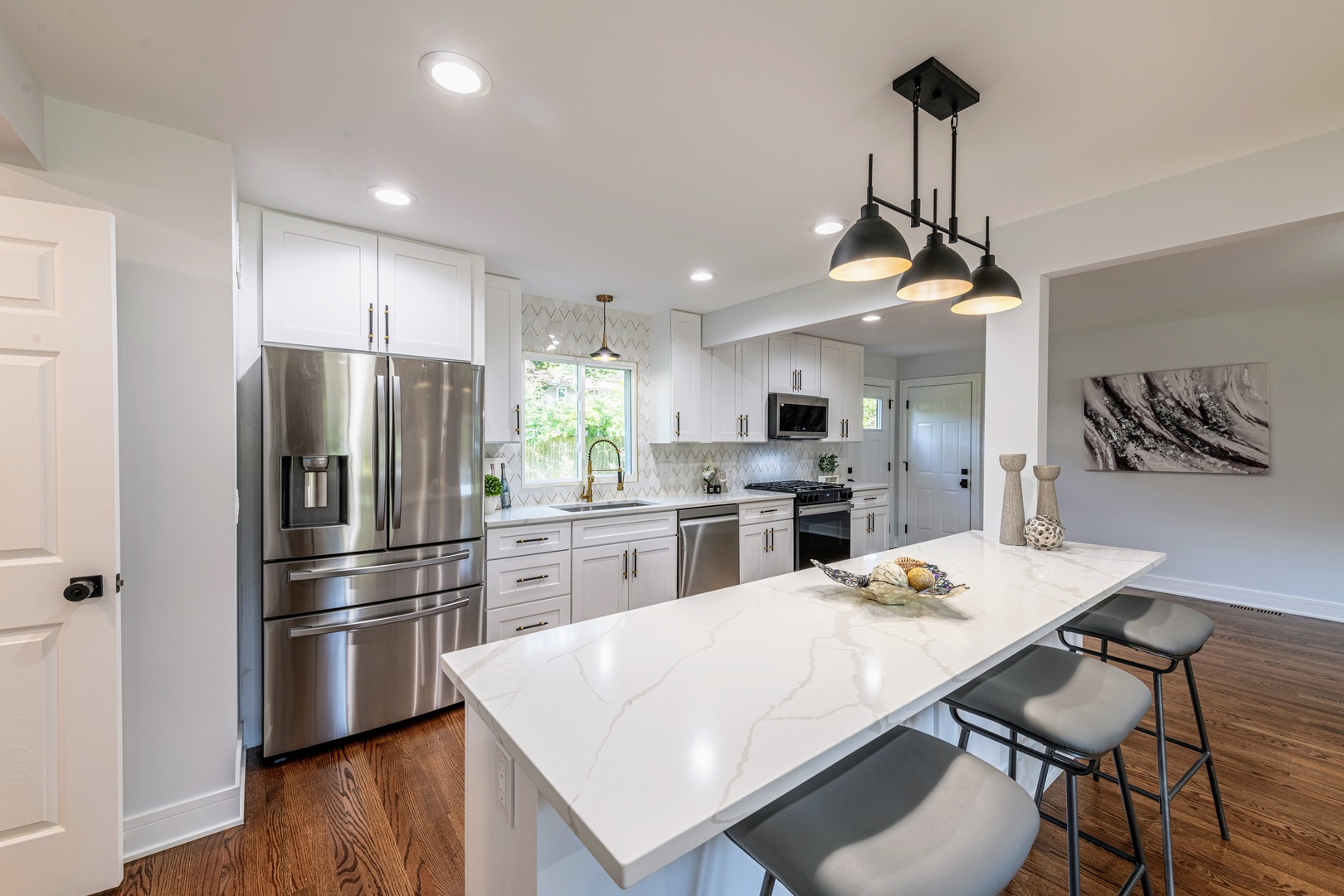 312 Pine Street, Deerfield, IL 60015