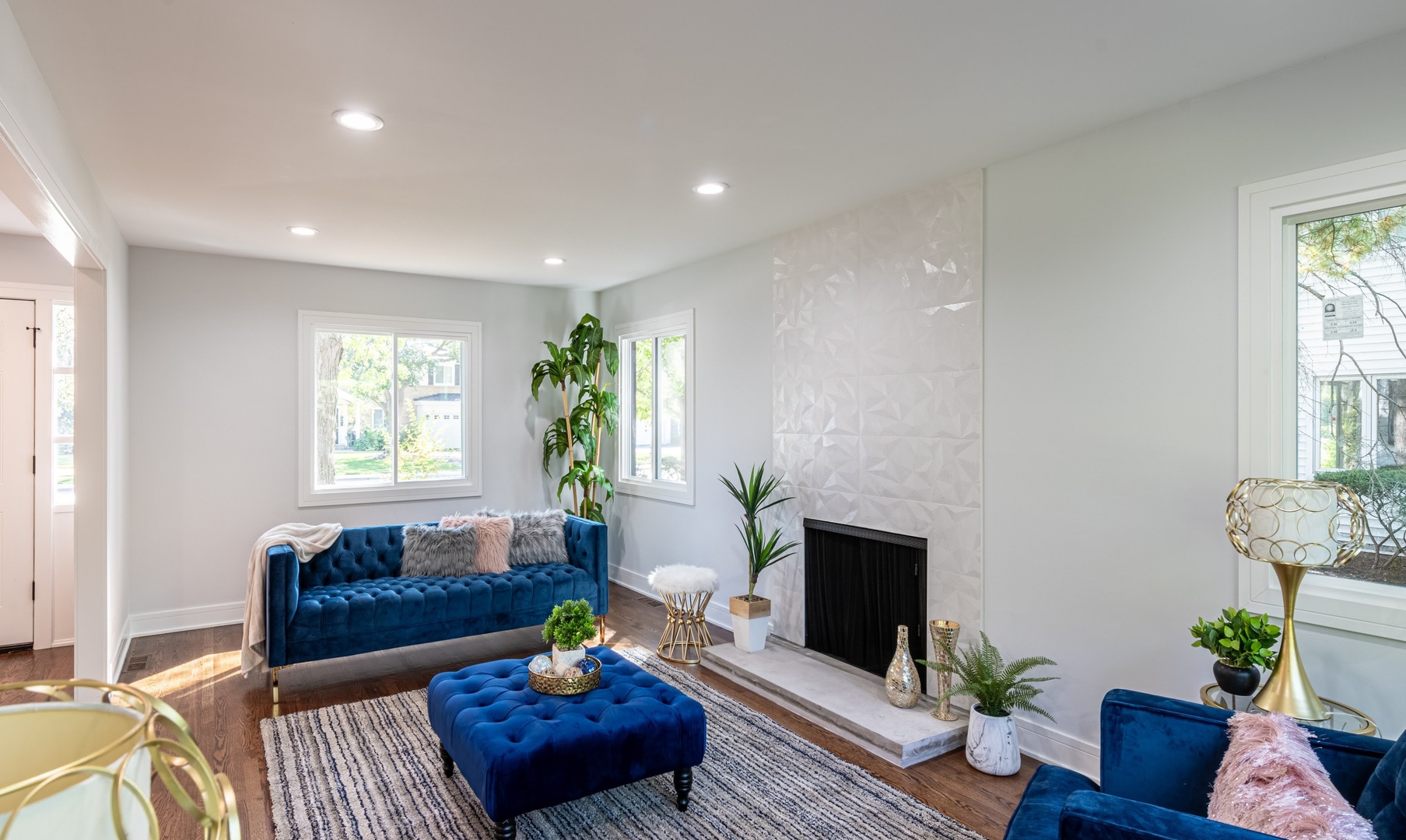 312 Pine Street, Deerfield, IL 60015