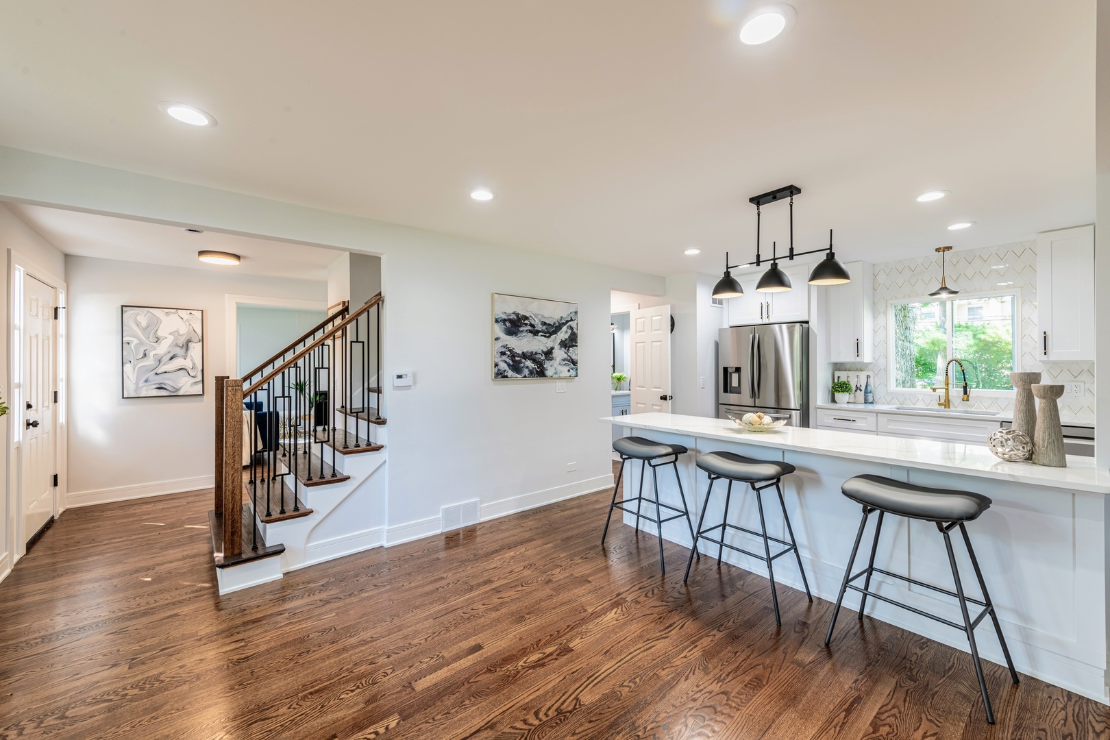 312 Pine Street, Deerfield, IL 60015