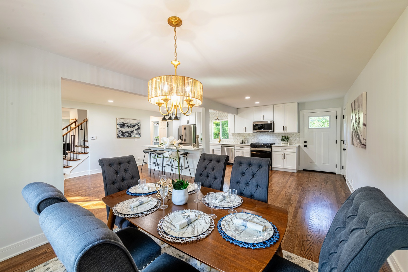 312 Pine Street, Deerfield, IL 60015