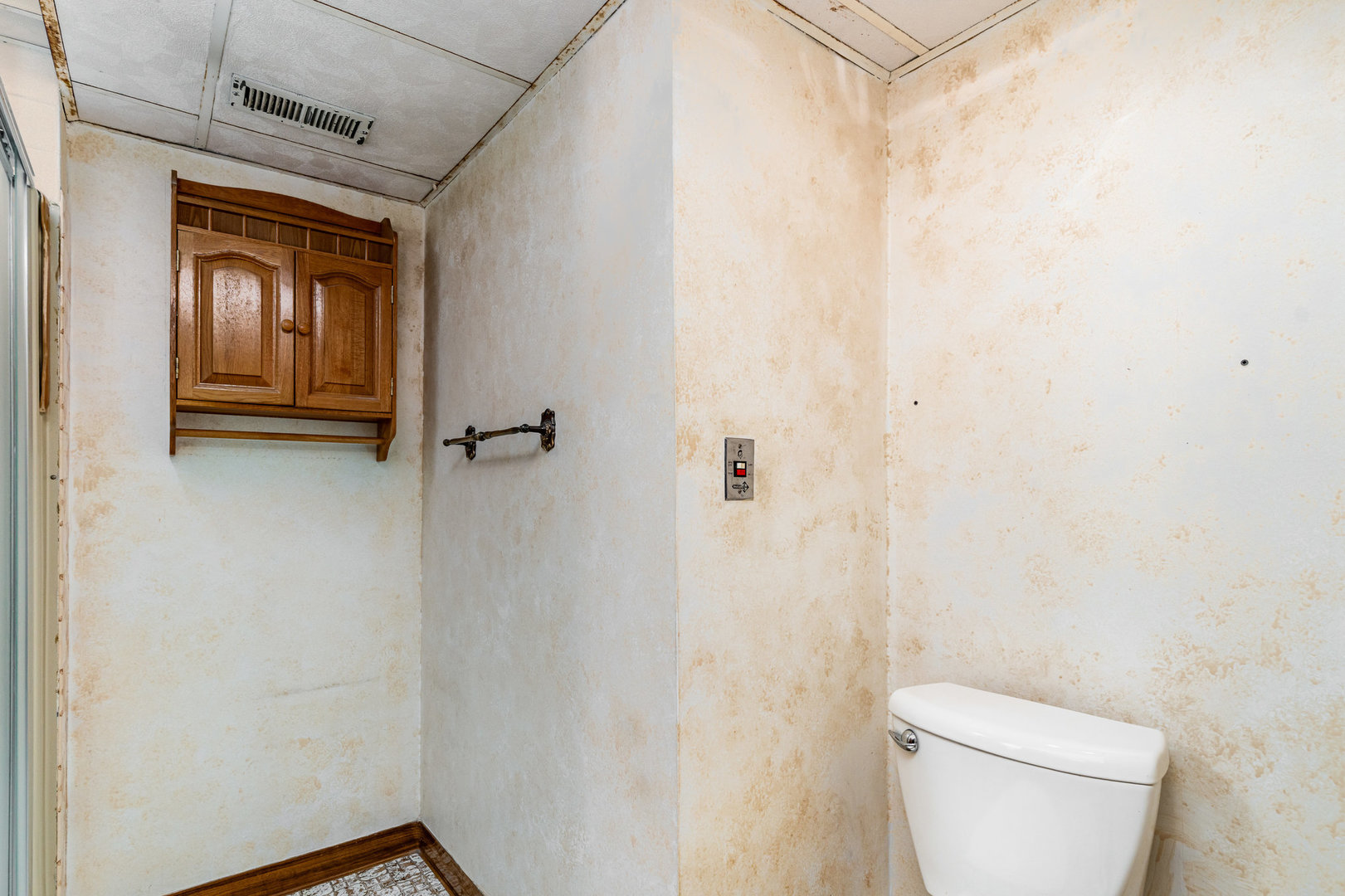 3875 Windjammer Lane, Hanover Park, IL 60133