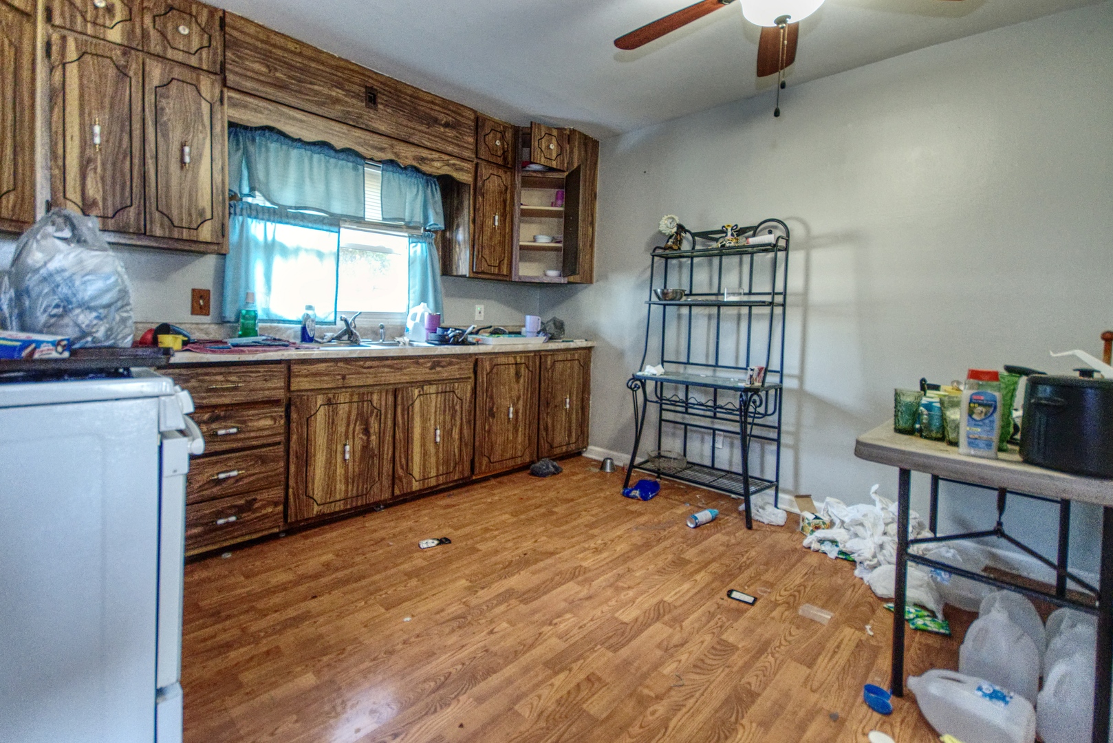 1912 Lawrence Avenue, Lockport, IL 60441