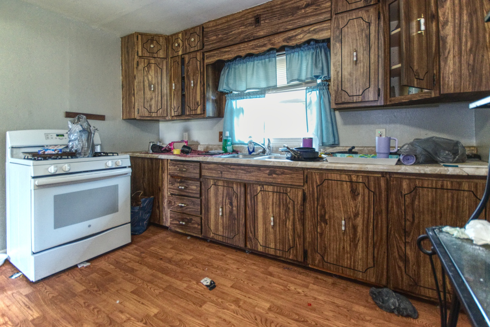 1912 Lawrence Avenue, Lockport, IL 60441