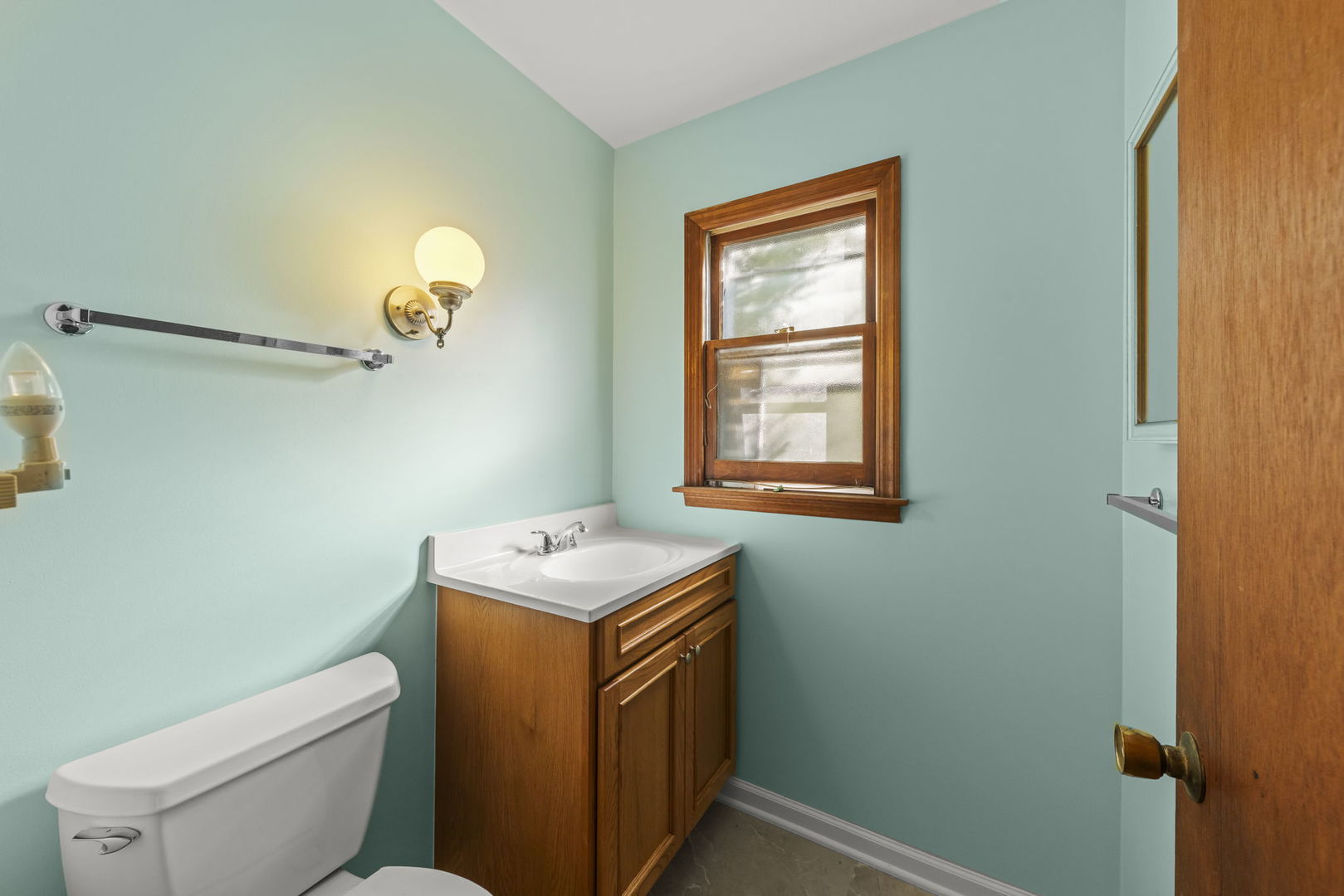 607 E Wilson Avenue, Lombard, IL 60148