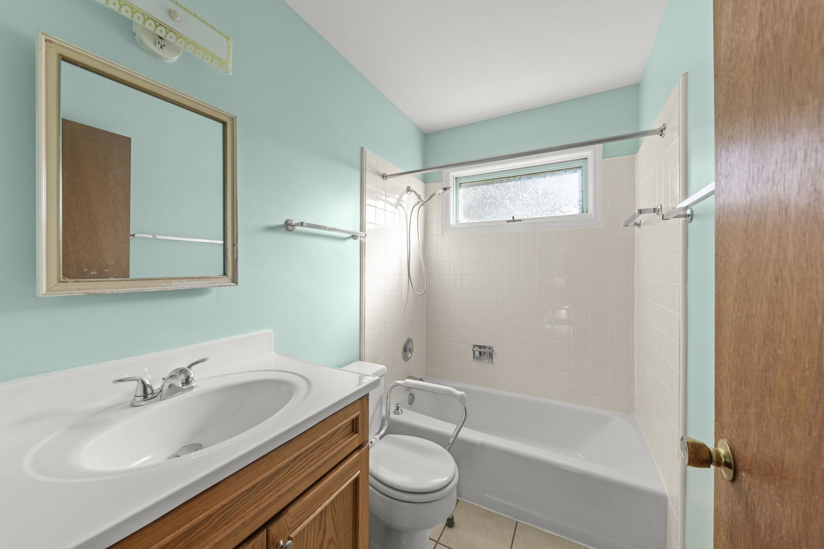 607 E Wilson Avenue, Lombard, IL 60148