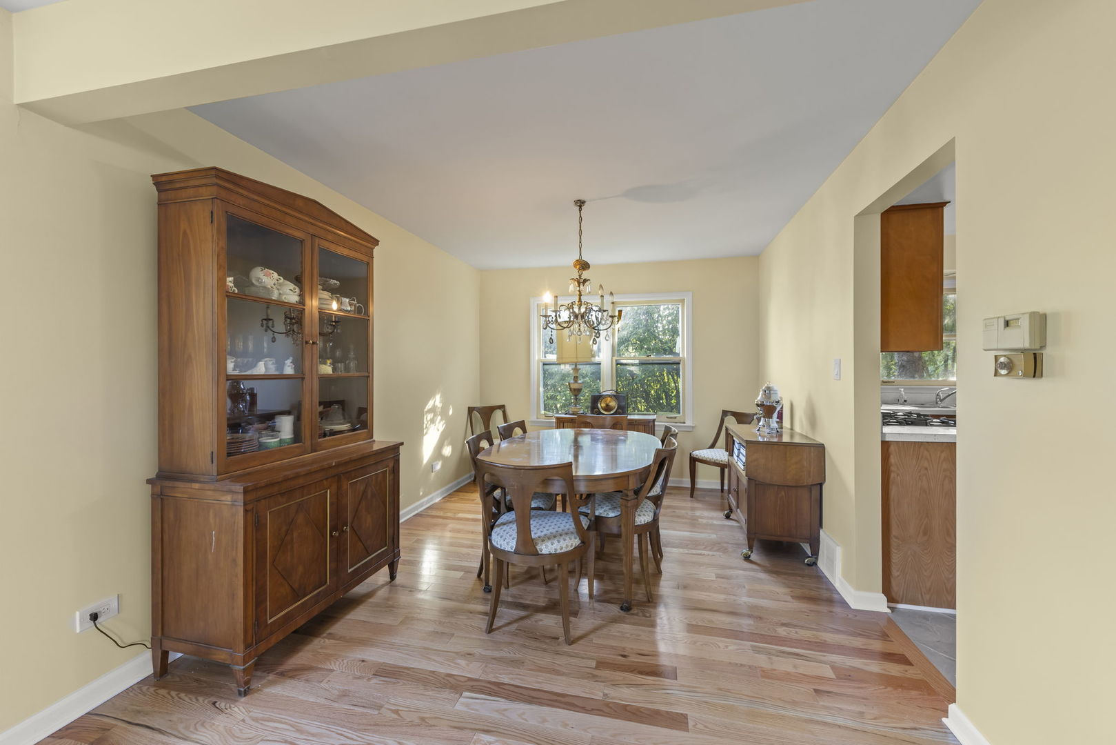 607 E Wilson Avenue, Lombard, IL 60148