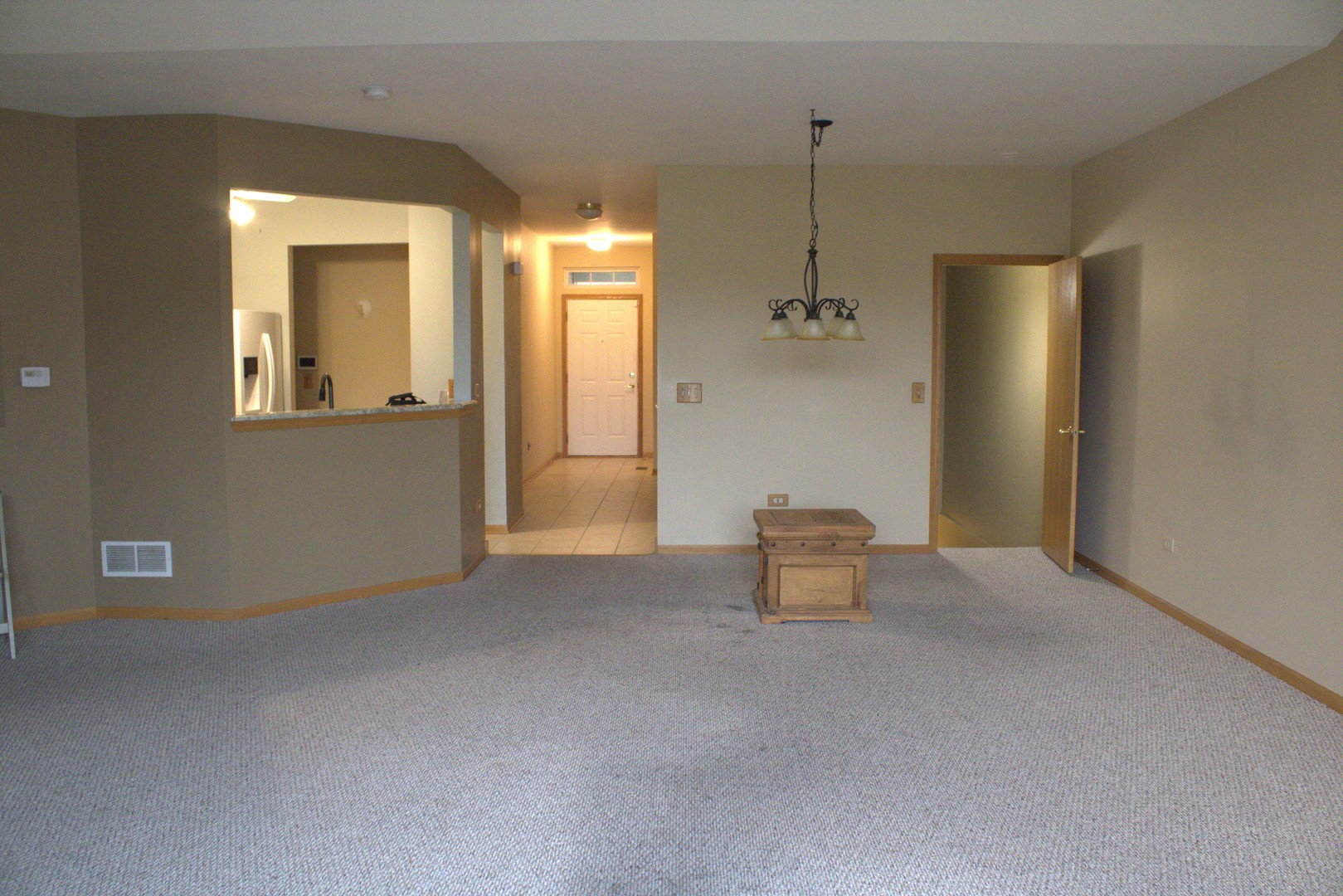 1622 Captiva Drive, Aurora, IL 60504