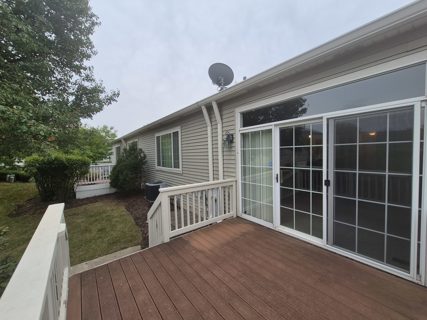 1622 Captiva Drive, Aurora, IL 60504