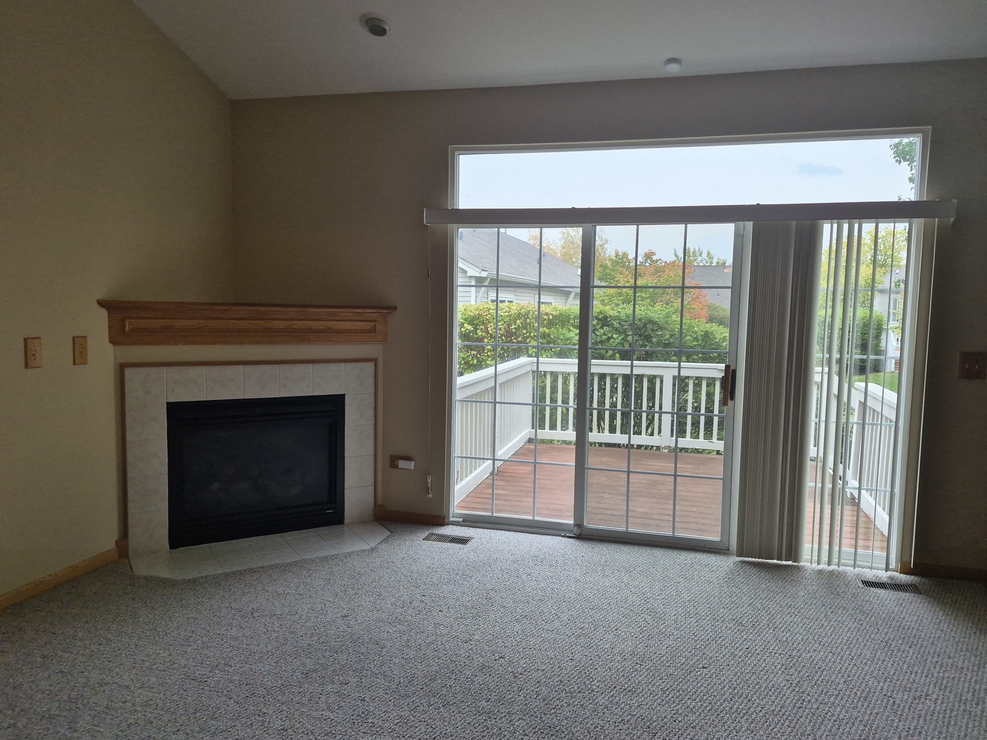 1622 Captiva Drive, Aurora, IL 60504