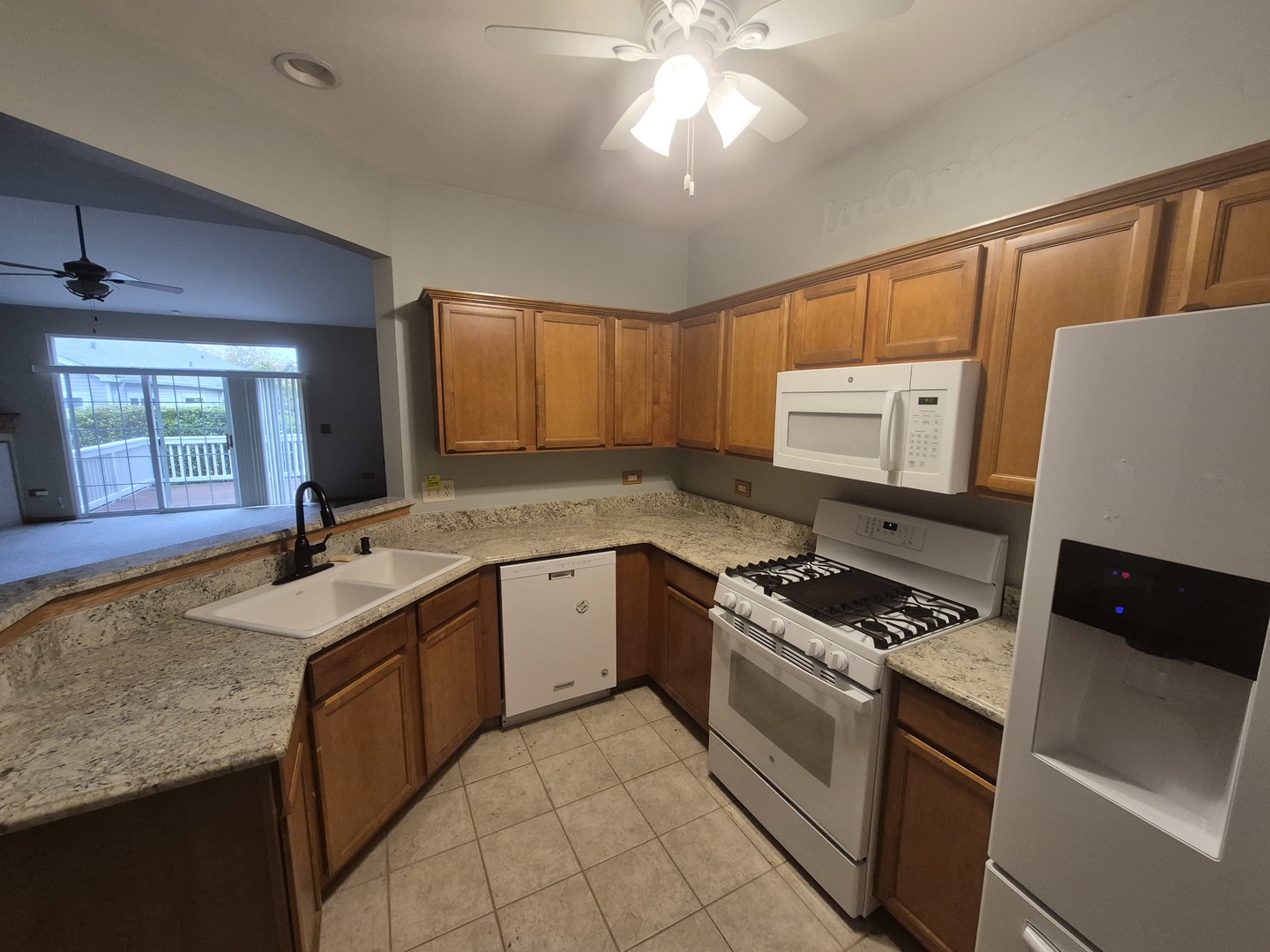 1622 Captiva Drive, Aurora, IL 60504